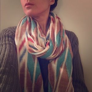 Electric Feathers ✨🌙✨ Yarnz 100% Cashmere Scarf